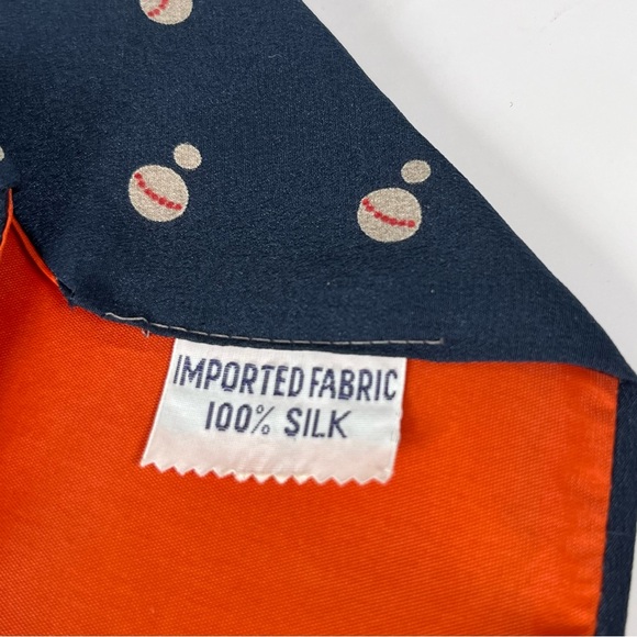 Missoni‎ Vintage Men’s Silk Neck Tie. Navy Blue with White Dots/ Baseballs - Picture 5 of 6